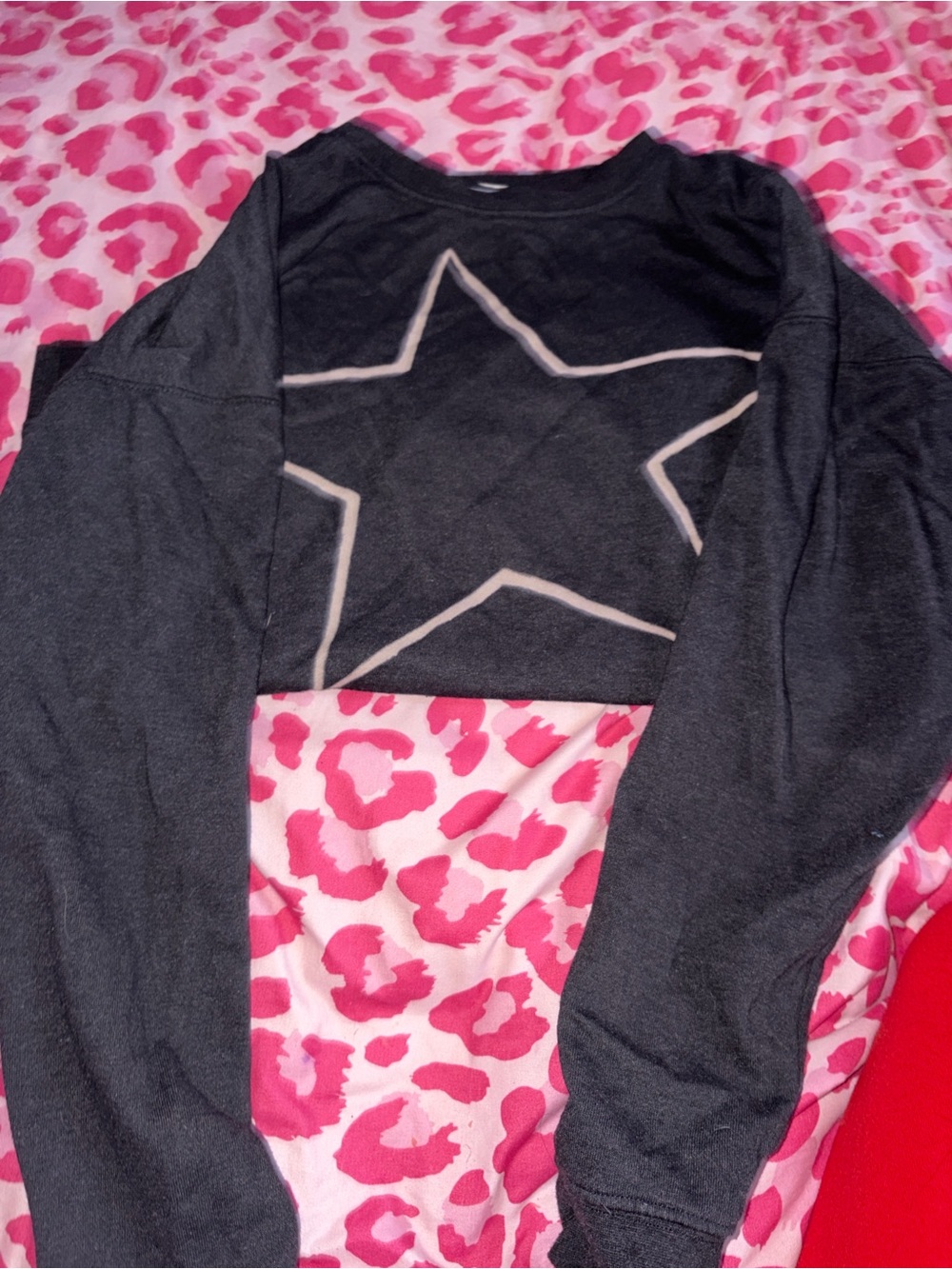 No Boundaries Dark Gray Star Pullover Sweater - Cream Star Accent